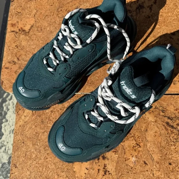 NEW Balenciaga Dark Green Triple S Sneakers authentic - Picture 1 of 6